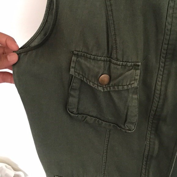 Jacket - Picture 5 of 6